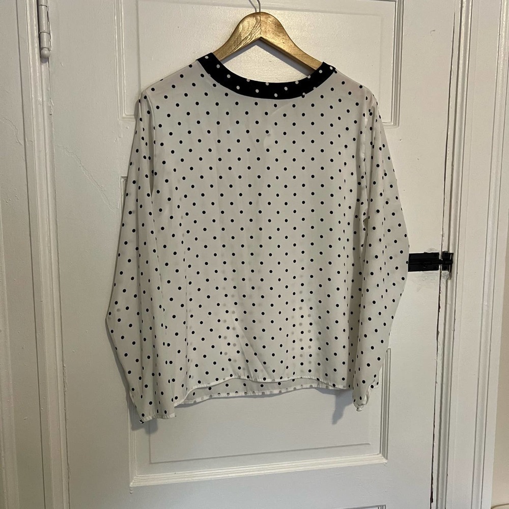 Vintage TESS | Polka Dot Blouse with Contrast Trim - Medium